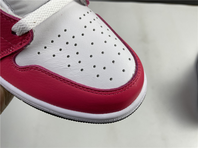 Air Jordan Retro 1 High OG “Light Fusion Red” 555088-603