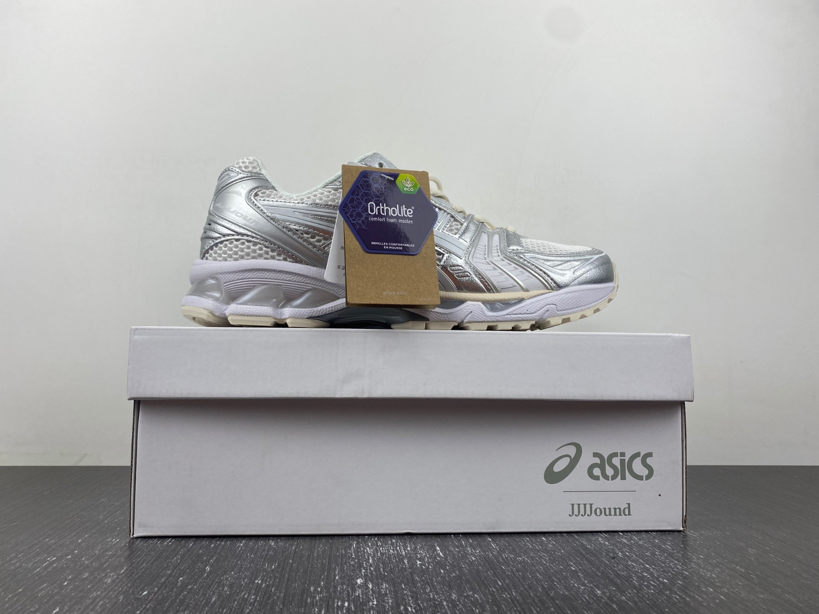 As*ic*s gel-kayano 14 1201a019-103