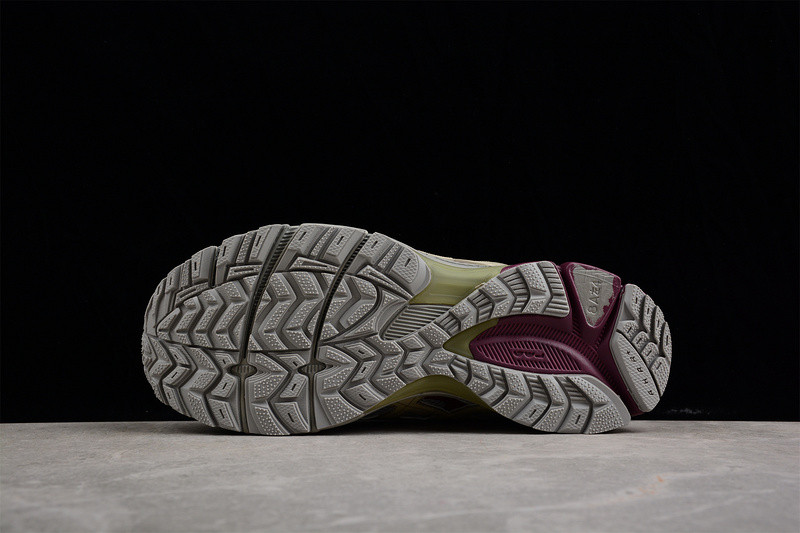 As*ic*s gel-kayano 14  1011b109-025