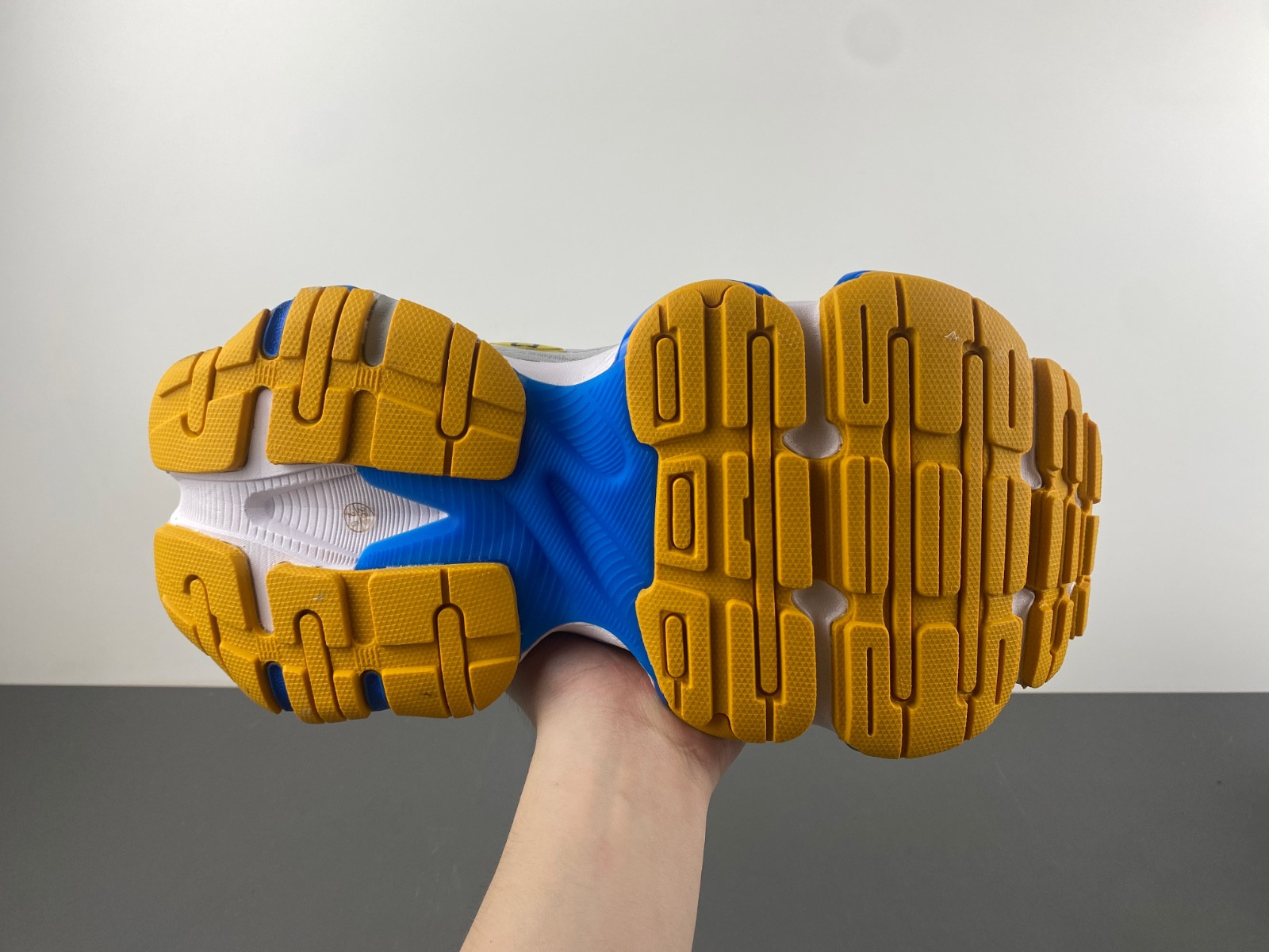 Ba*len*cia*ga 785756 w2mv1 1073