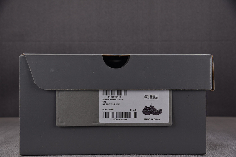 Ba*len*cia*ga sneaker 815859 w2mv2 1012