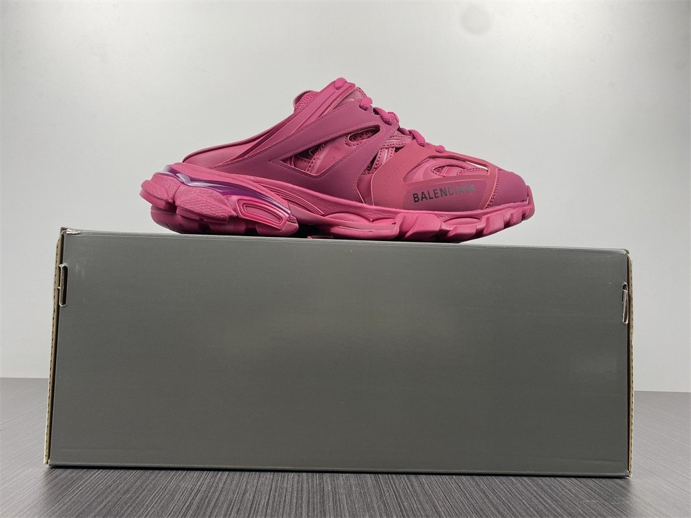 Balenciaga track 653813 W3CP3 5600