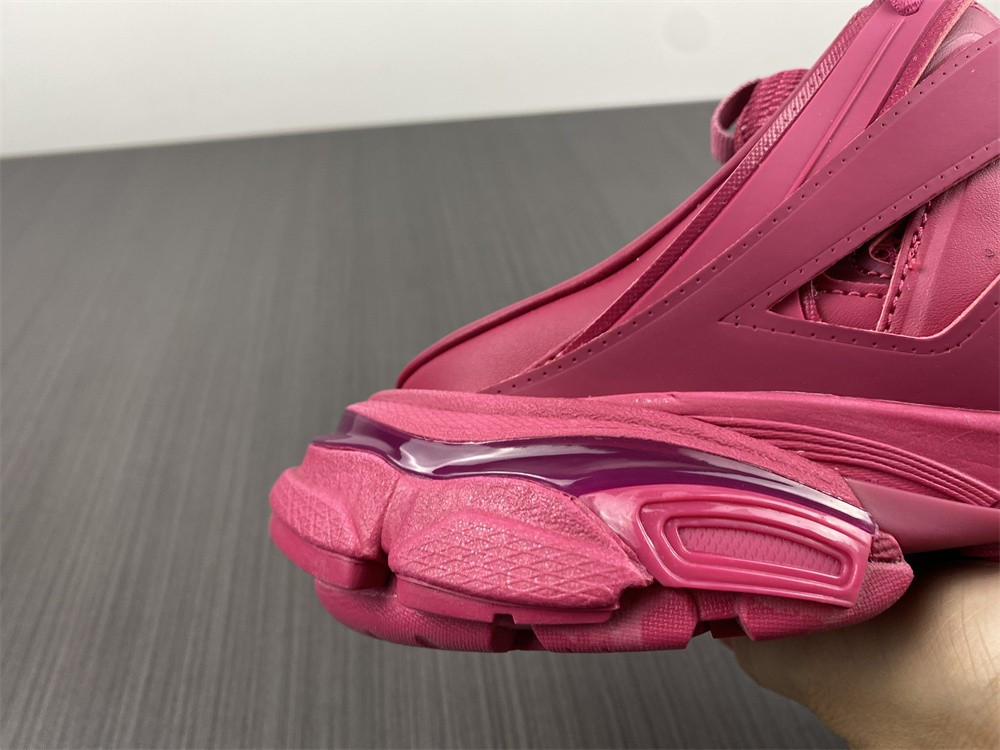 Balenciaga track 653813 W3CP3 5600