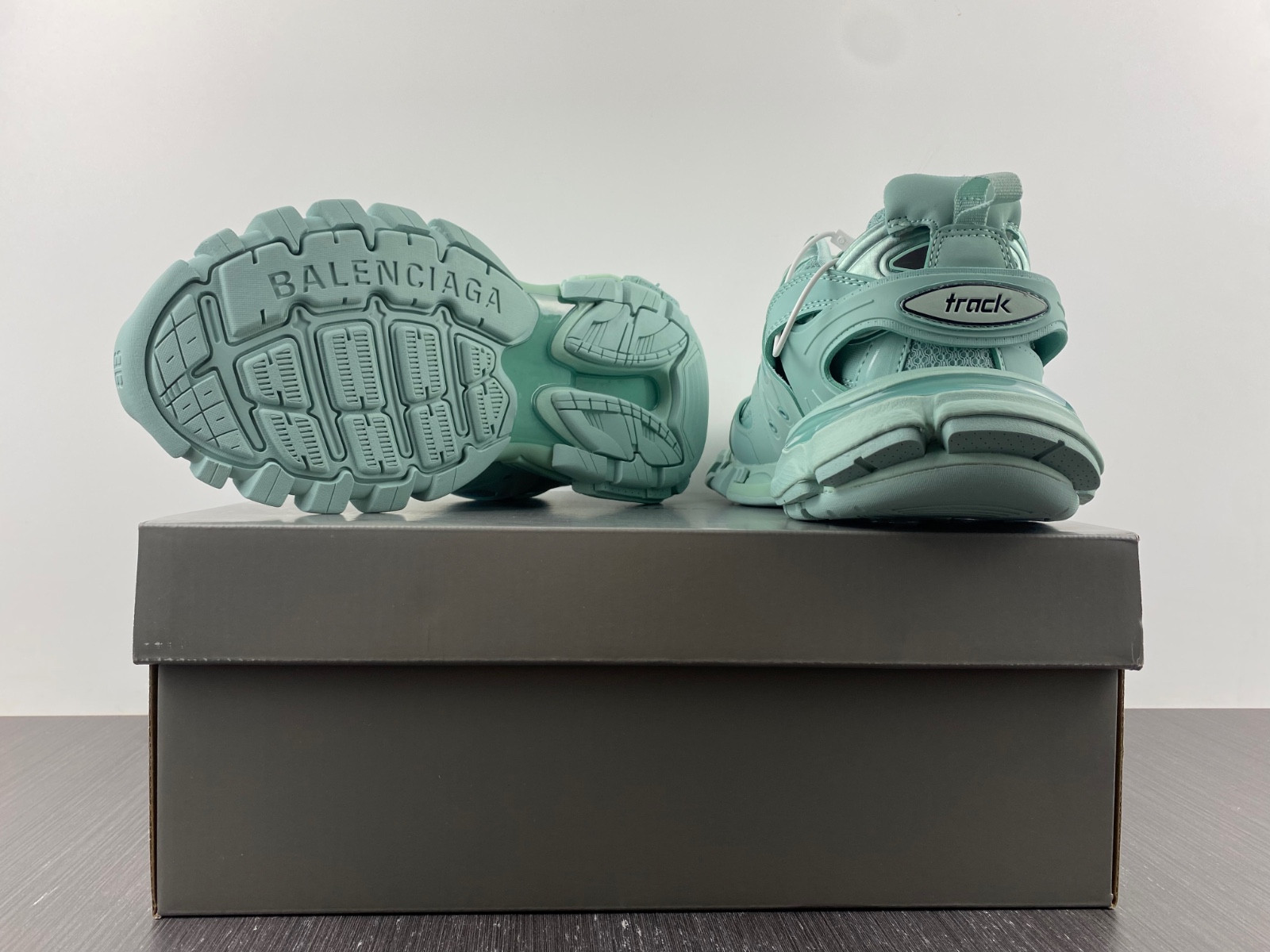 Ba*len*cia*ga track 542023 w2la2 4010