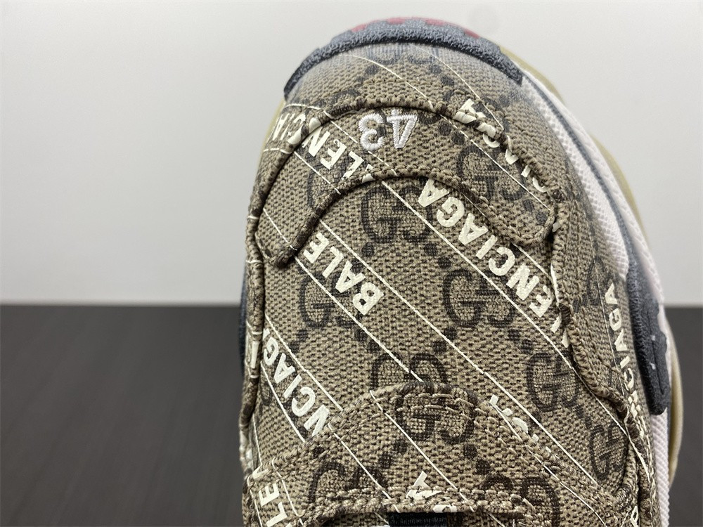 Ba*len*cia*ga 1.0 677192 ulz10 9795