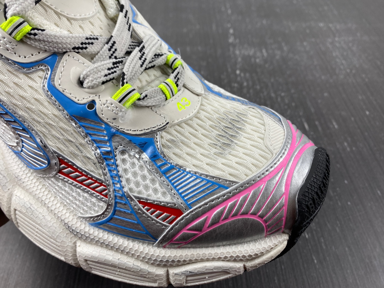 Ba*len*cia*ga 3xl 734733 w3xl5 9645