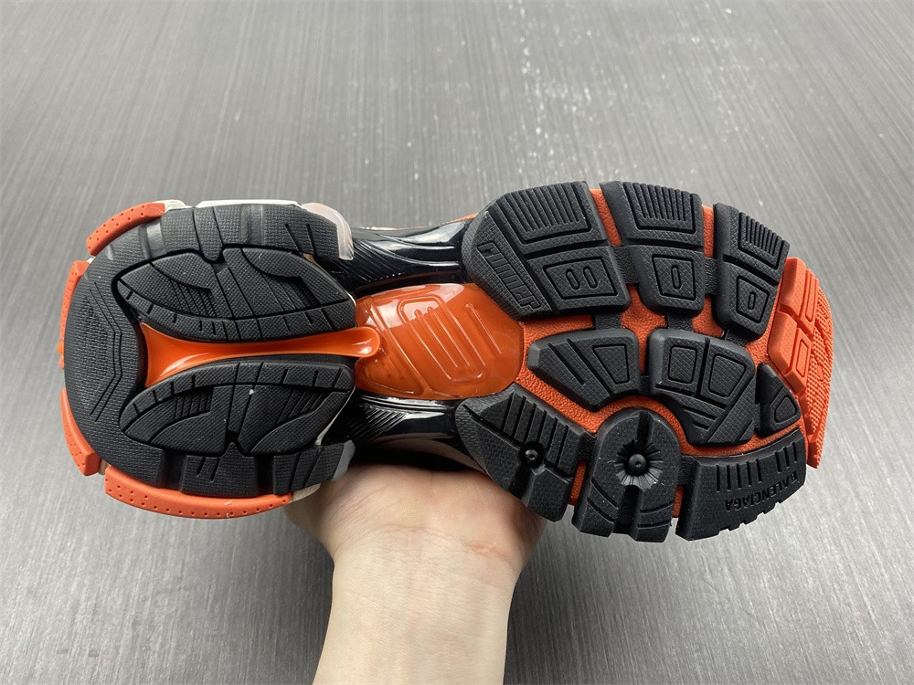 Ba*len*cia*ga runner 677402 w3rb7 9051