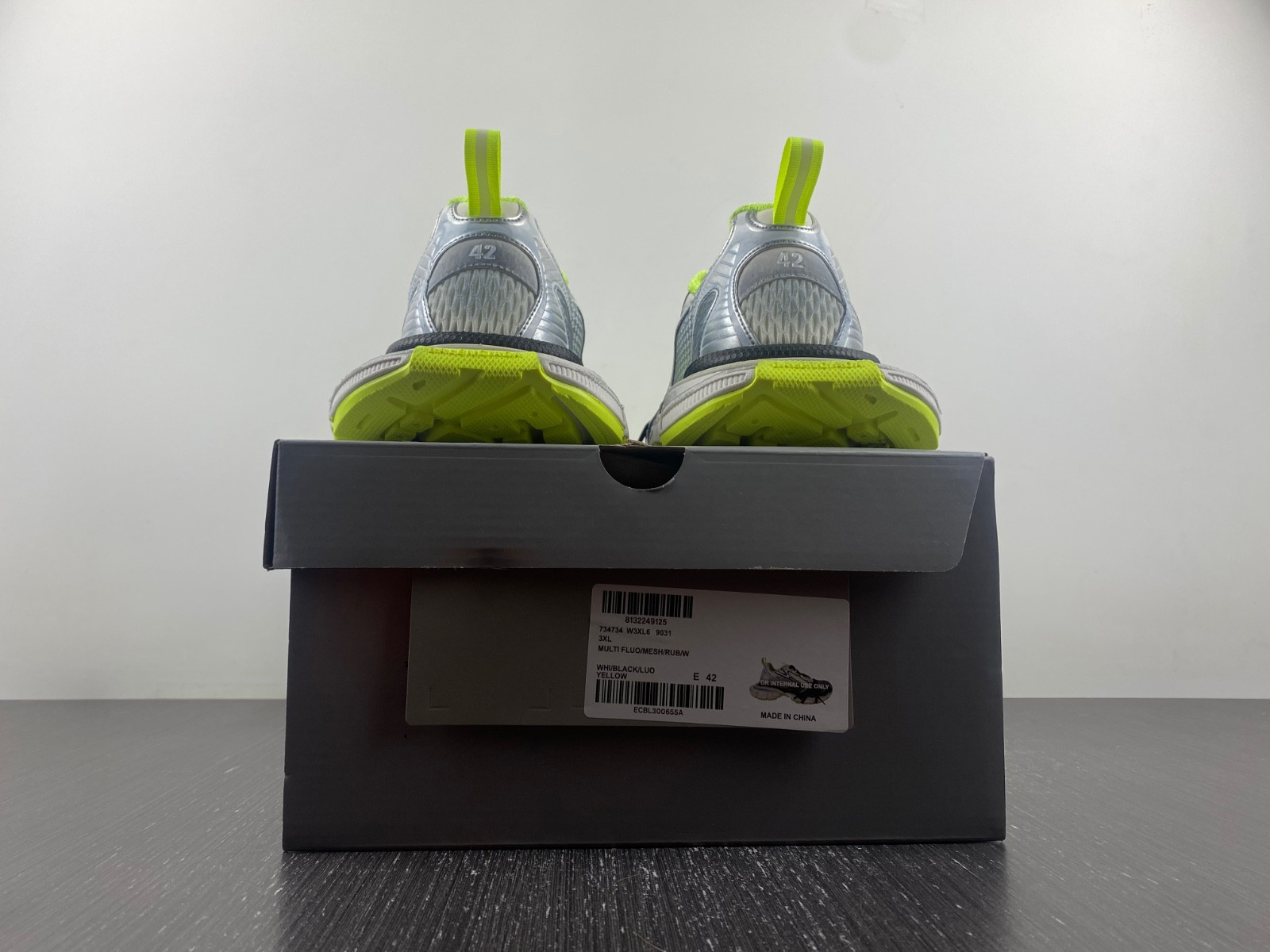 Ba*len*cia*ga 3xl  734734 w3xl6 9031