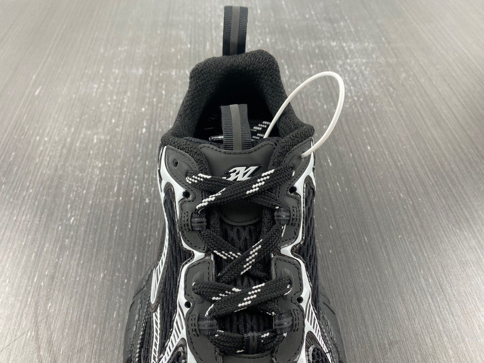 Ba*len*cia*ga 3xl  542229 w2rb8 0102