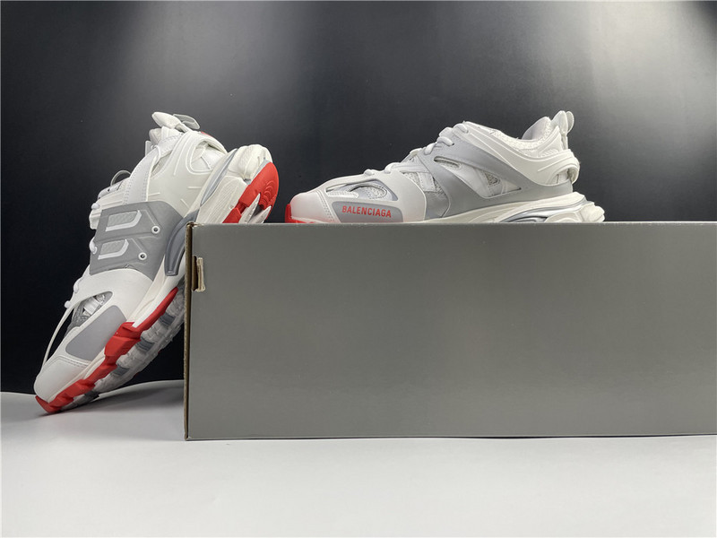 BLCG Track 3.0 542023-W3DB2-7663