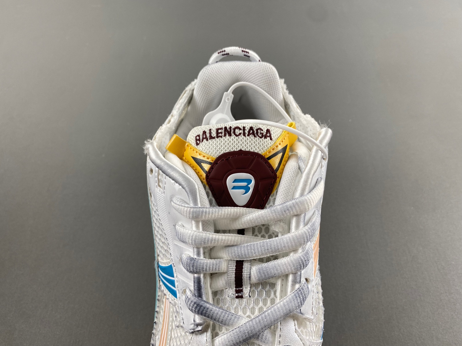 Ba*len*cia*ga runner 772774-w3rny-0326