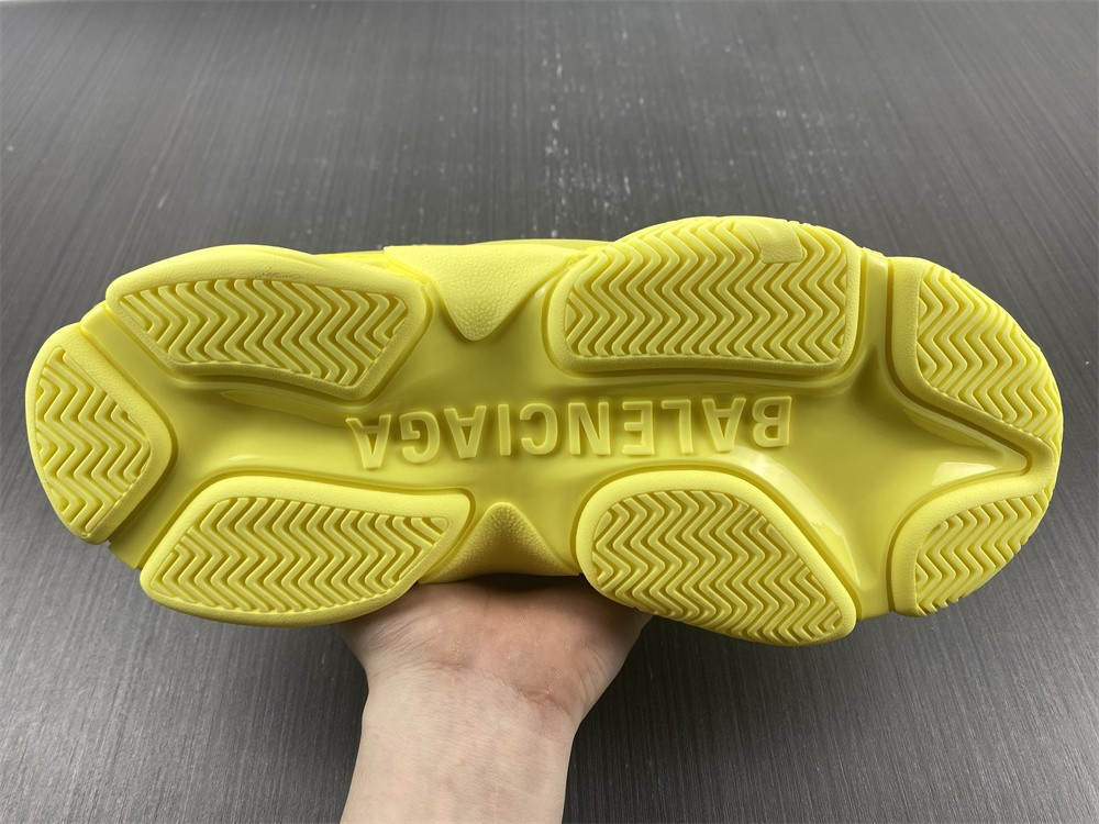 Ba*len*cia*ga triple s 524039 w1fb5 2308 33