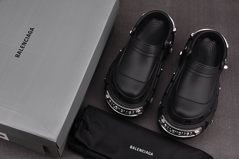 Cr*0*s x ba*len*cia*ga hardCr*0*s sandal