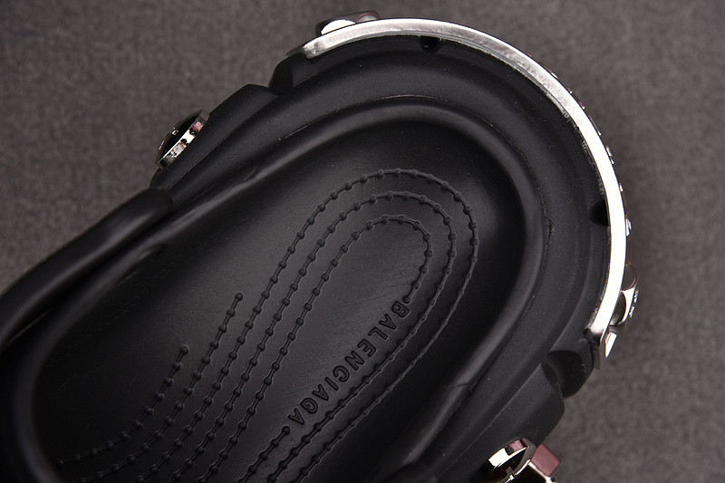 Cr*0*s x ba*len*cia*ga hardCr*0*s sandal