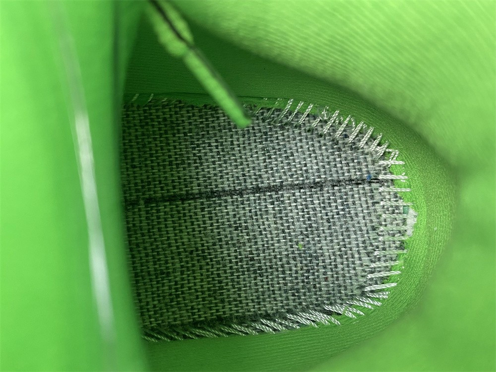 BLCG Track 3.0 542023 W2LB1 3051