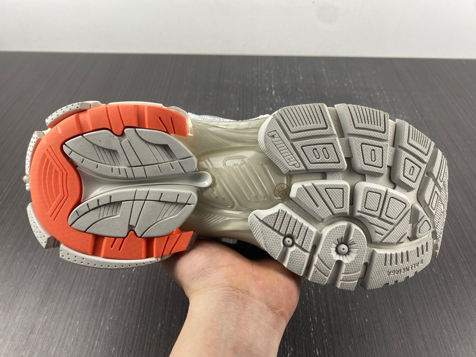 Ba*len*cia*ga runner 677403 w1rb2 2115