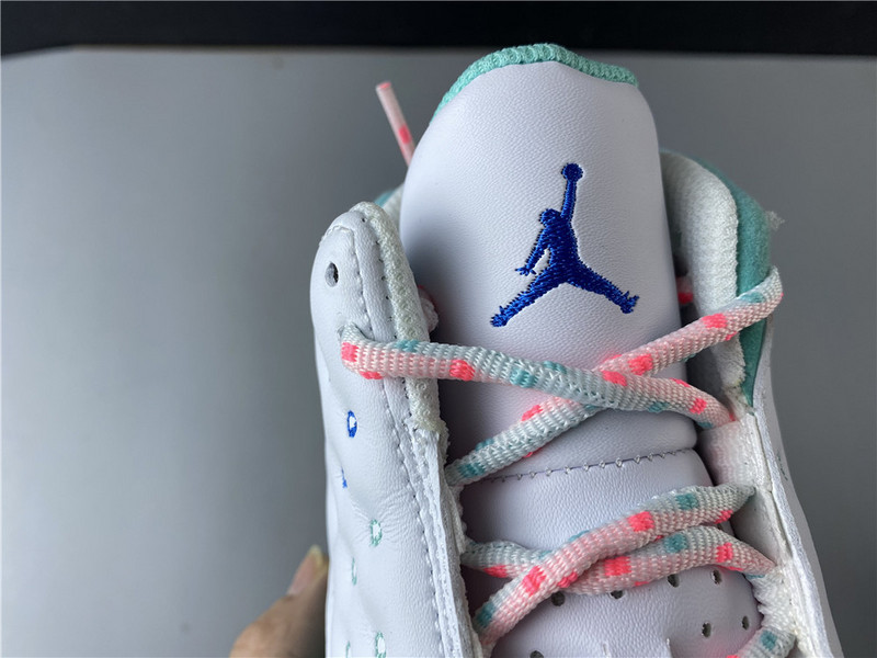 Air Jordan 13 GS “Aurora Green” 439358-100