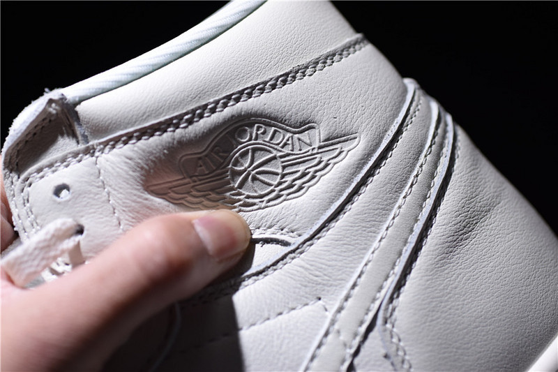 Air Jordan 1 Retro High OG Sail MENS 555088-114