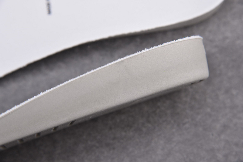 DR B23 High Top Sneaker