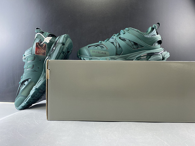 BLCG Track 3.0 542023-W2LA1-3004