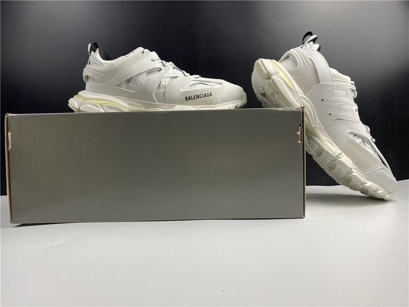 BLCG Track 3.0 542023-W3AC1-9010