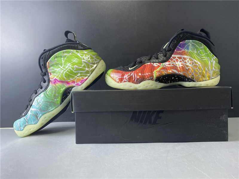 Nike Air Foamposite One Beijing Planet Hoops CW6769-930
