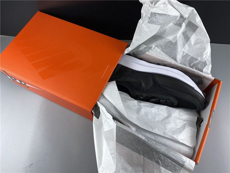 Nike LD Waffle Sacai Black Nylon BV0073-002