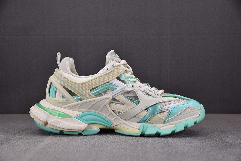 BLCG Track 2.0 568614-W3AE2-3911