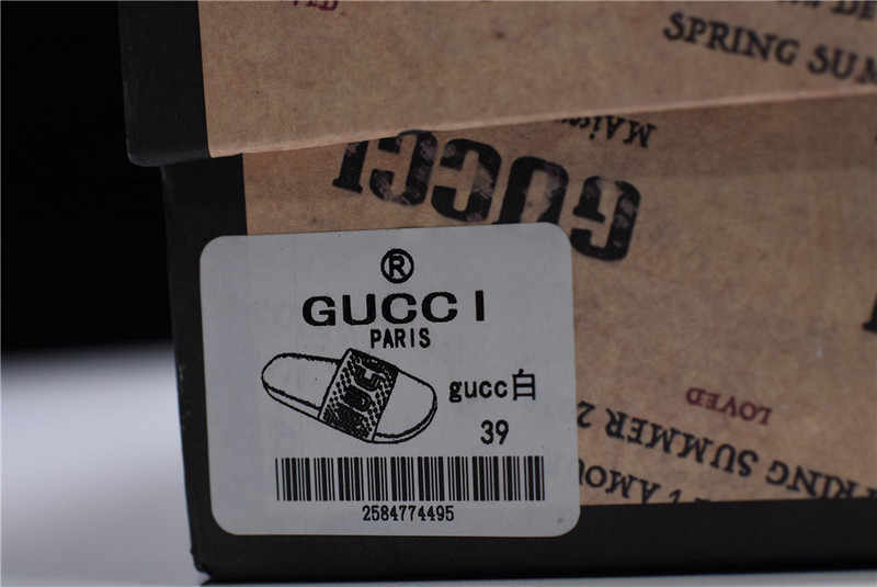 gc black s*p*e canvas G*u*iy print slide