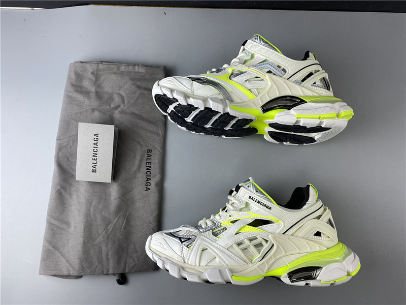 BLCG Track 2.0 568615-W2GN5-5819