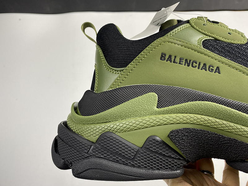 BLCG Triple S 536737-W2FW1-1978