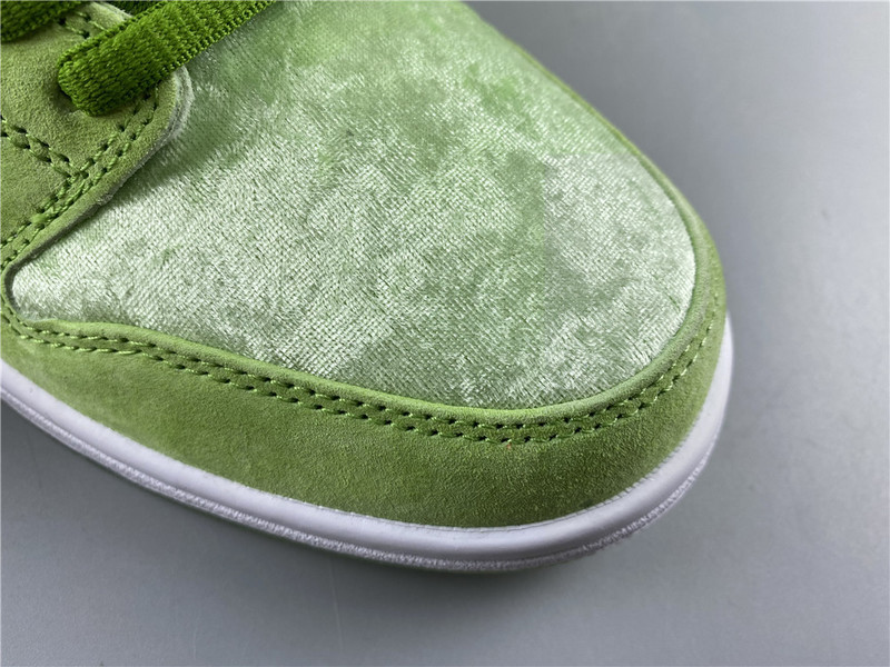 Nike SB Dunk Low Blue Velvet CT2552-300