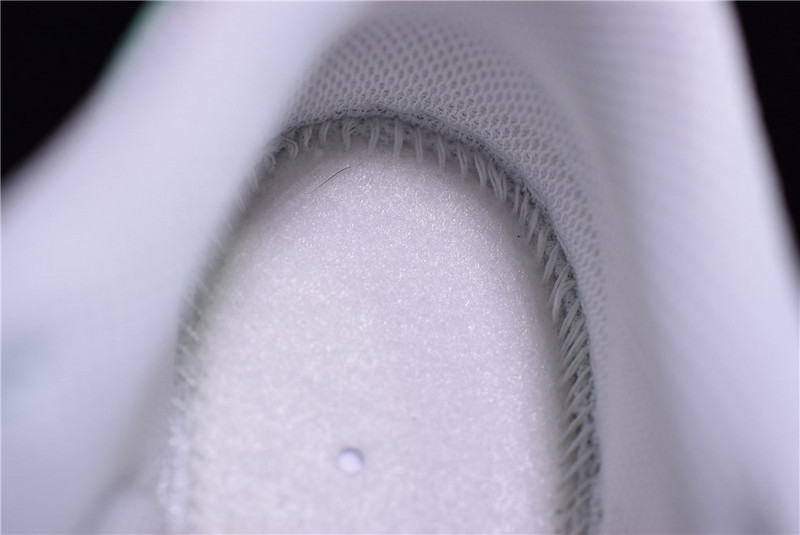 Nike SB Dunk Low Green Tender Powder CU1726-188