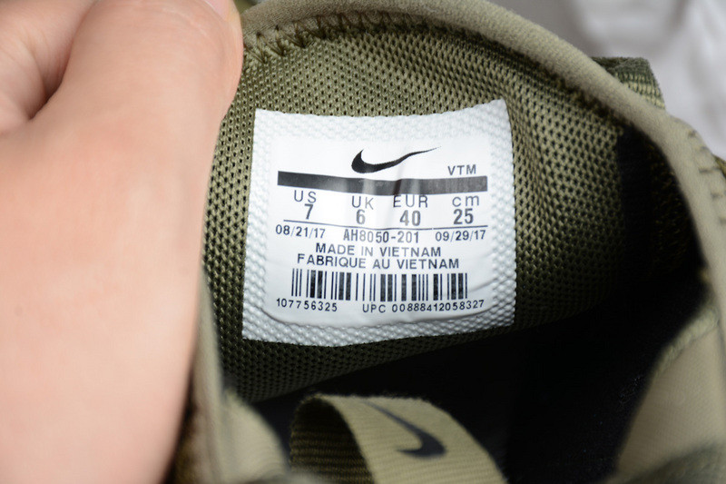 NIKE mens AIR MAX 270 “MEDIUM OLIVE” AH8050-201