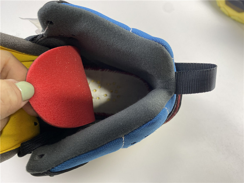 Union x Jordan Delta Mid