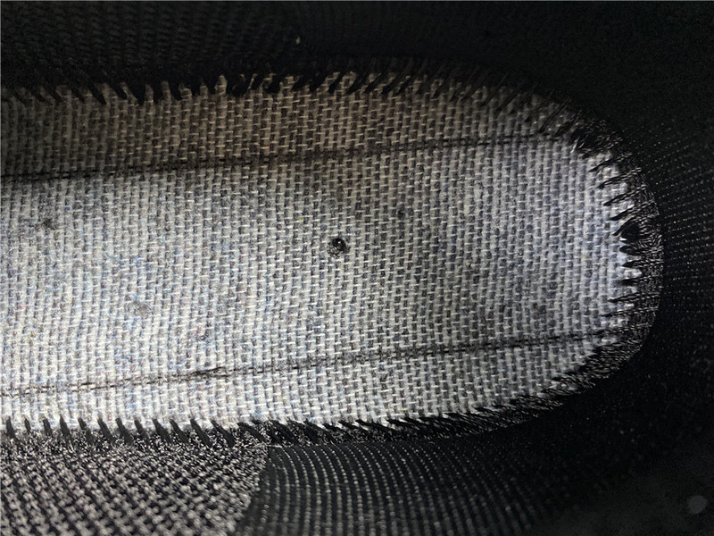 BLCG Triple S 542039-W2PW1-4881