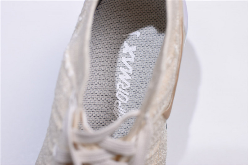 Nike WMNS Air Vapormax Flyknit 2.0 Light Cream 942843-201