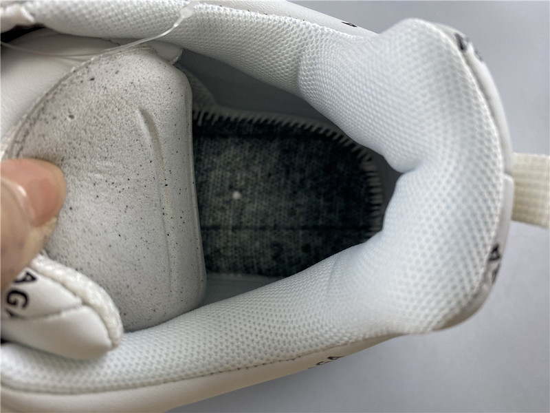 BLCG Triple S 524039-W06E2-2021