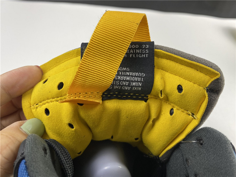 Union x Jordan Delta Mid