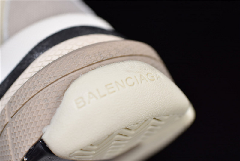 BLCG Triple S 541624 W0901 1900