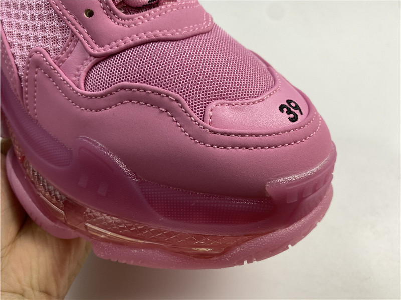 BLCG Triple S 544351-W2GA1-5760