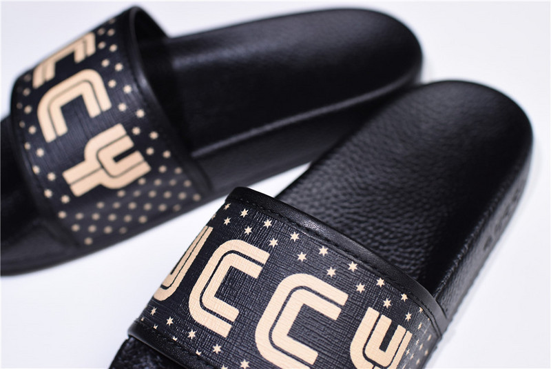 gc black s*p*e canvas G*u*iy print slide