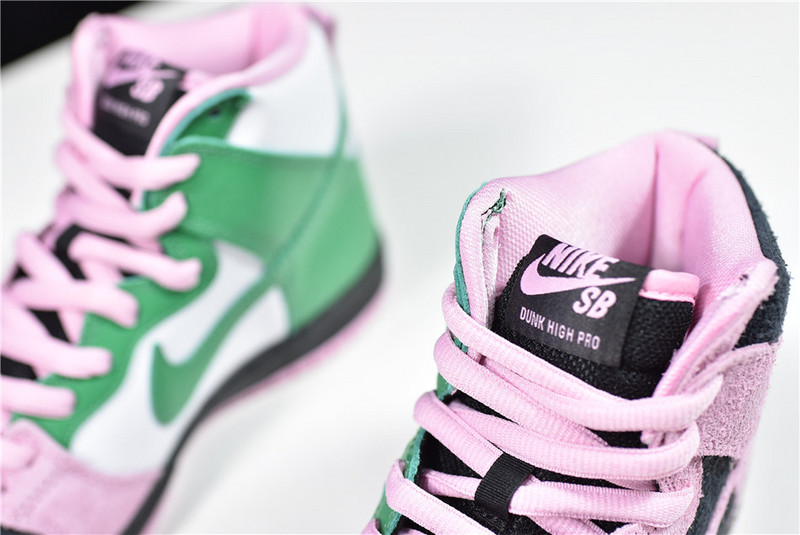 Nike SB Dunk High “Invert Celtics” CU7349-001