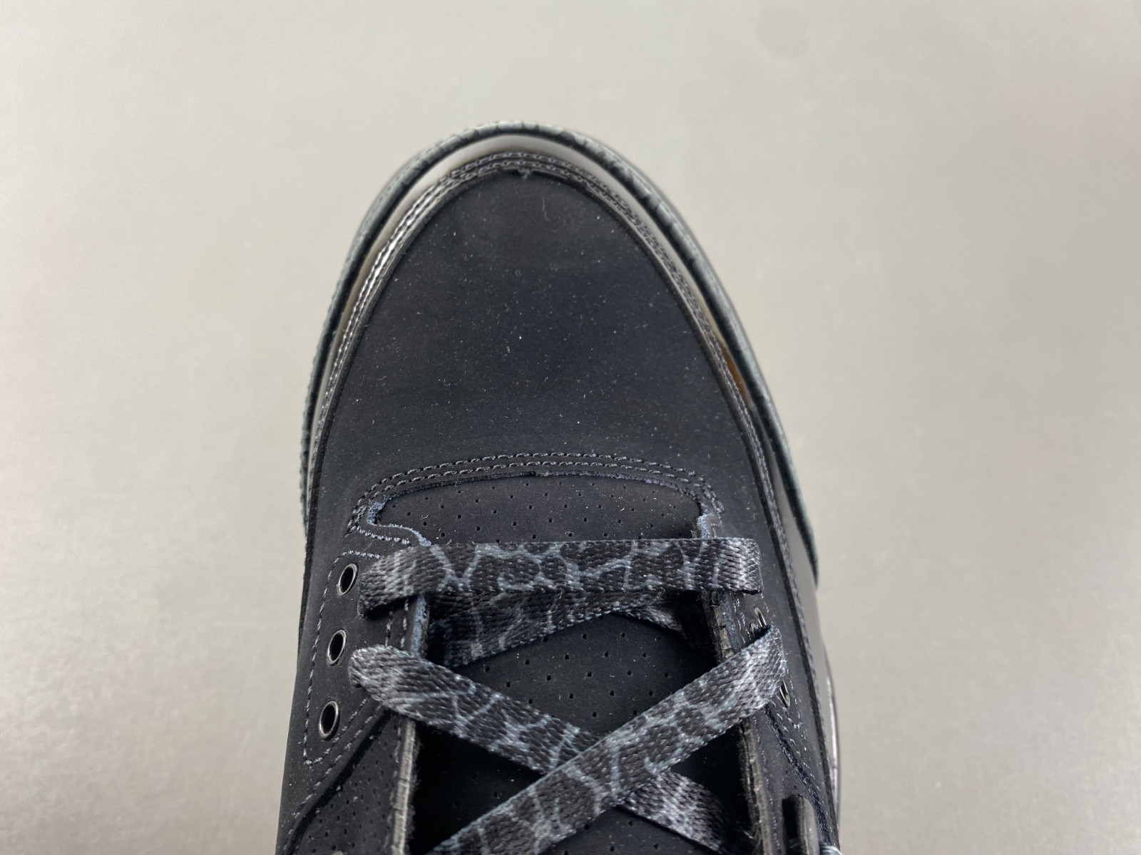 Air Jordan 3 Black Cat 9246-001