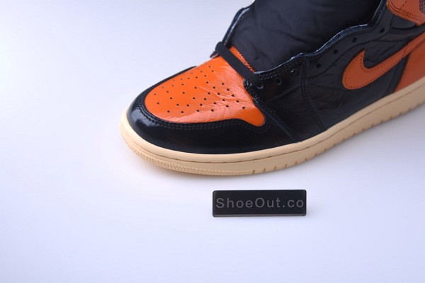 Air Jordan 1 Retro High OG “Shattered Backboard 3.0” 555088-028