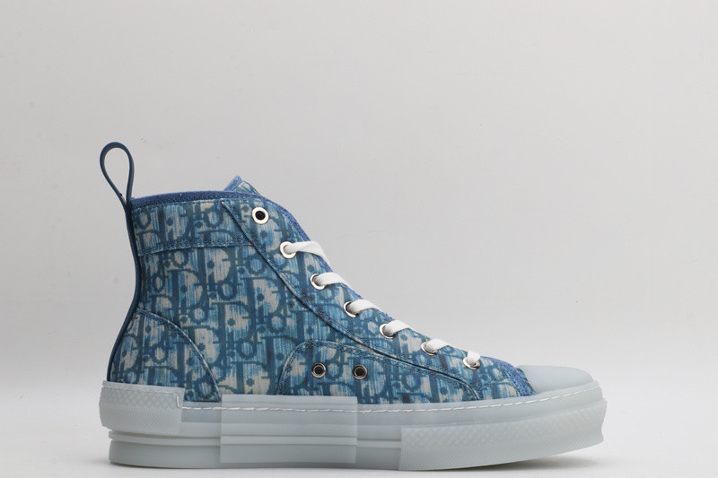 DR B23 High Top Sneaker