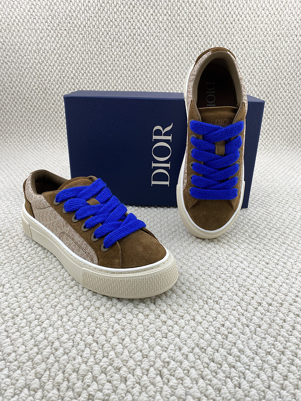 DR B33 Sneaker