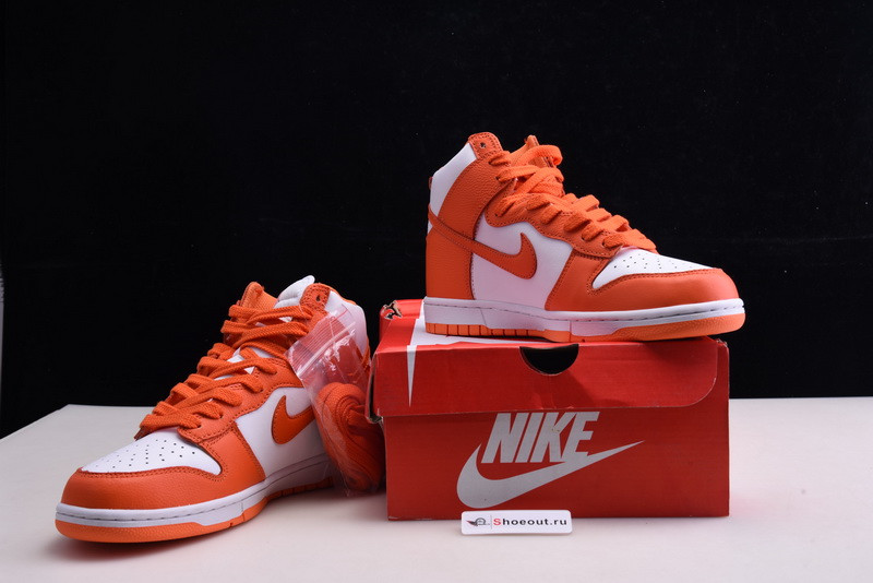 Dunk High Retro QS
