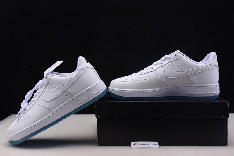 NIKE AIR FORCE 1 LOW LX UV REACTIVE DA8301-100