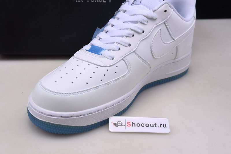 NIKE AIR FORCE 1 LOW LX UV REACTIVE DA8301-100